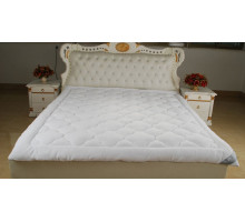 Одеяло полутораспальное (155х215 см) Pure Line Sophie