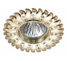 Встраиваемый светильник Novotech Candi 370354