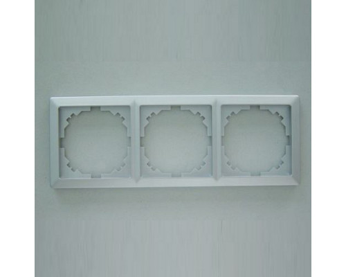 Рамка на 3 поста Imex 10064L 10064L-S340