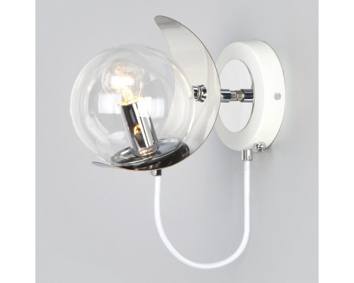 Бра Eurosvet Amato 70110/1 белый