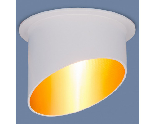 Встраиваемый светильник Elektrostandard 7005 a040981